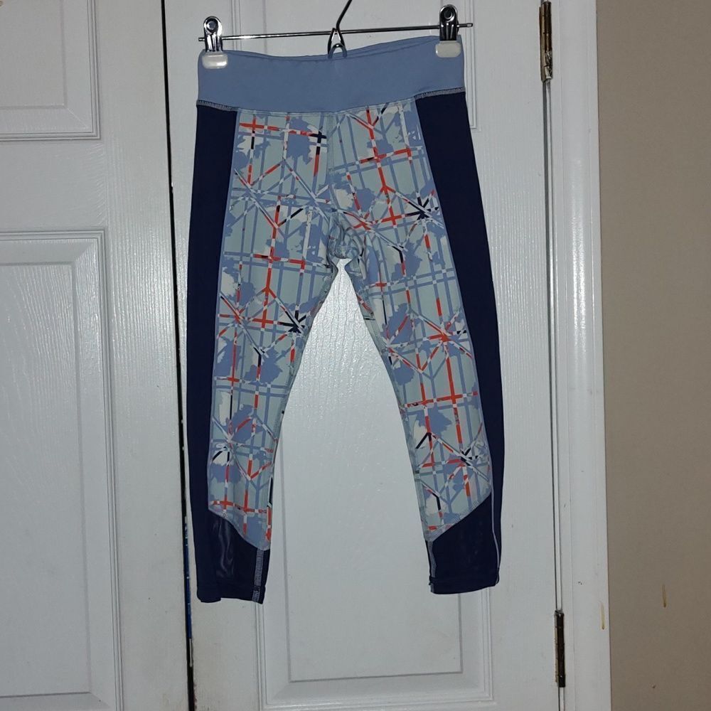Gianni Bini  workout running athletic training cropped leggings  Sz S